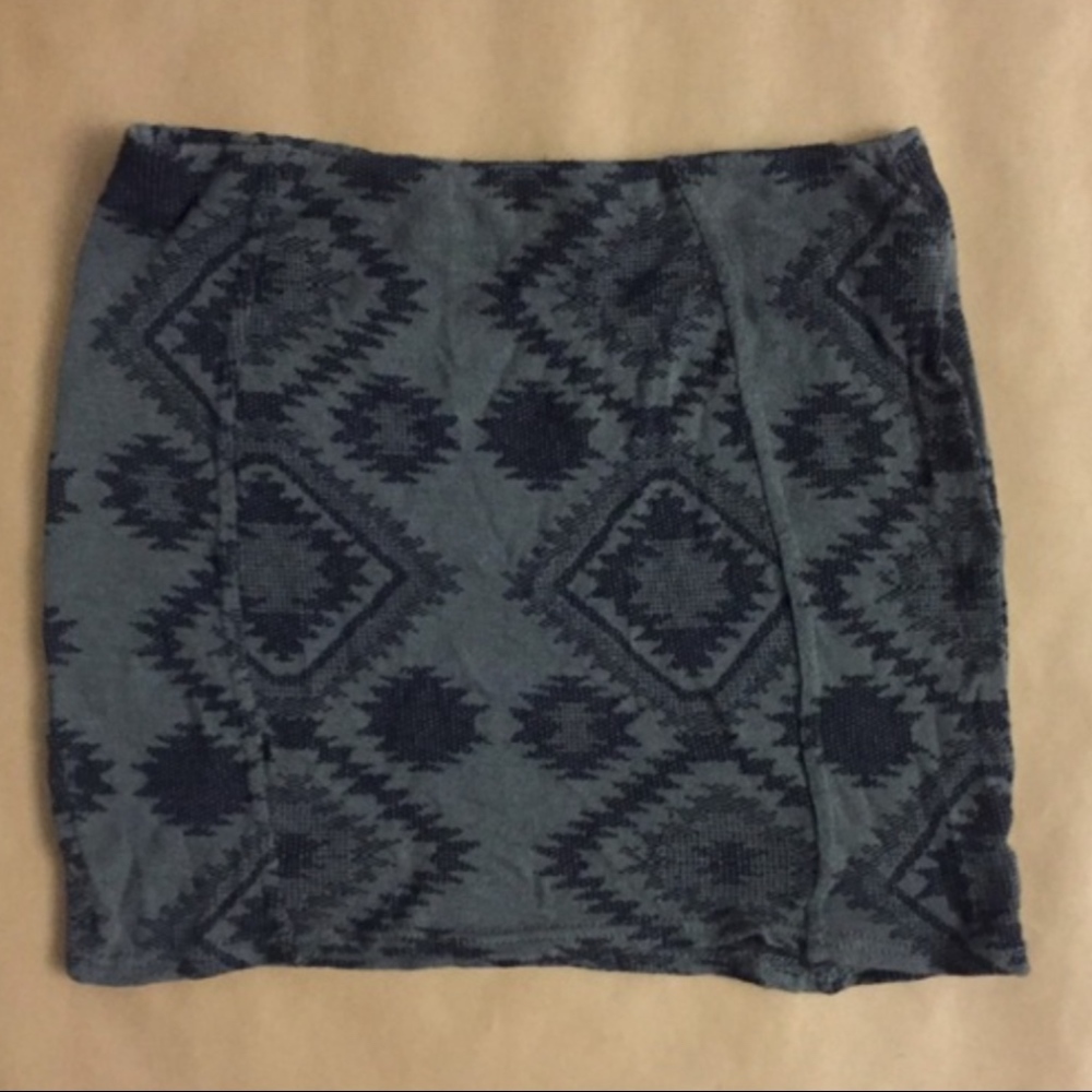 FESTIVAL!! Stretchy Tribal Print Grey Mini Skirt